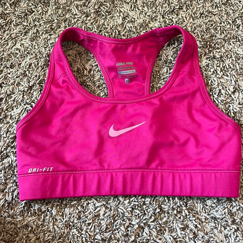 nike sports bra